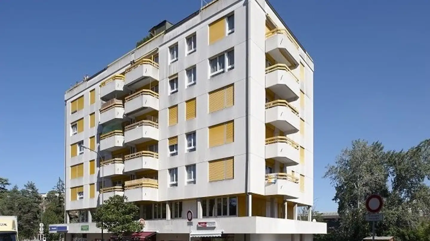 Place de parking souterraine à louer - Avenue Henri- Golay 3, 1203 Genève