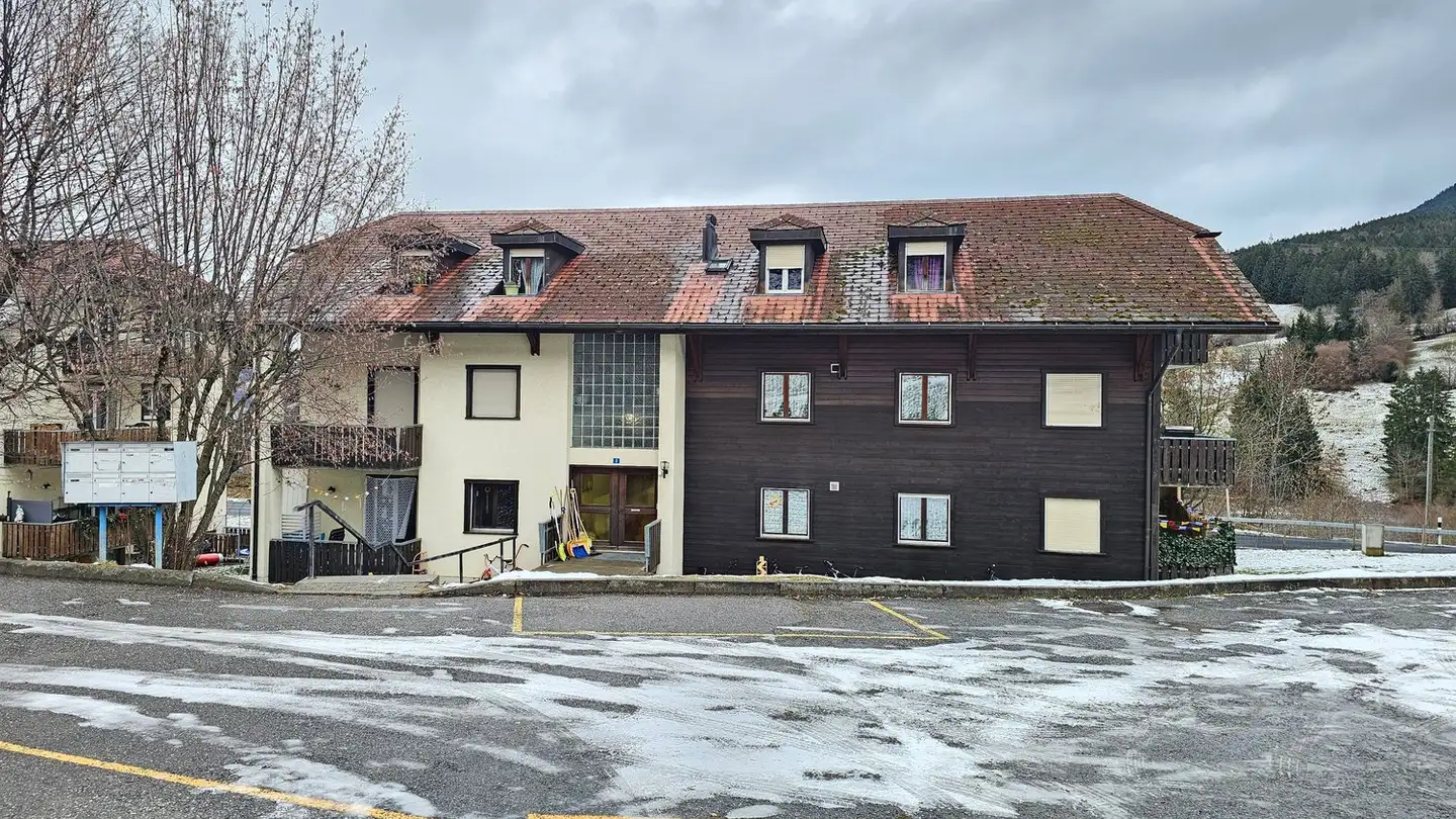 Appartement à louer - Rainweg 3, 1716 Plaffeien
