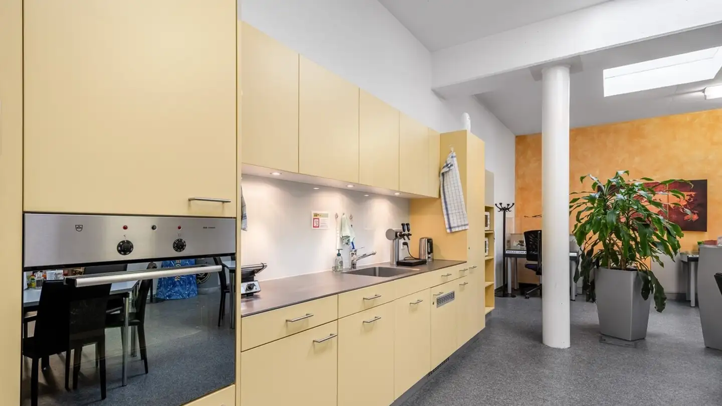 Commerciale in affitto - Lagerhausstrasse, 8400 Winterthur - Photo 4