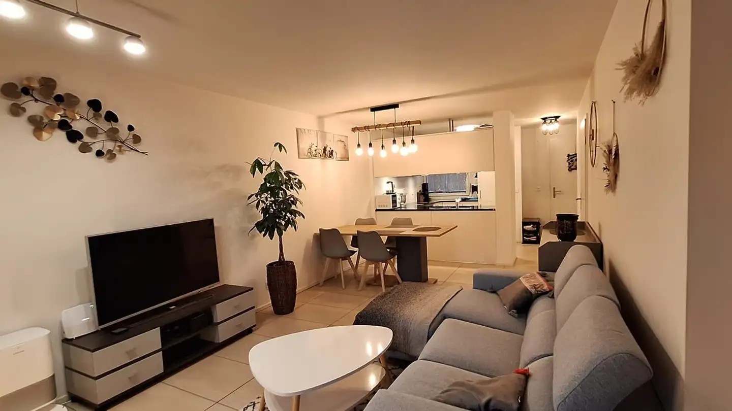 Apartment for rent - Haut De Scherwyl 4, 1634 La Roche FR