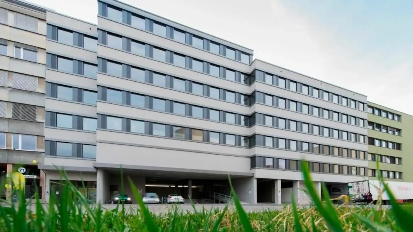 Office space for rent - Hofackerstrasse 73, 4132 Muttenz