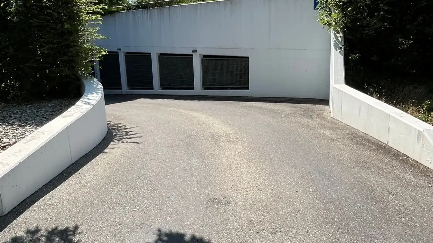 Tiefgaragenstellplatz mieten - Allée Du Capellan, 1028 Préverenges