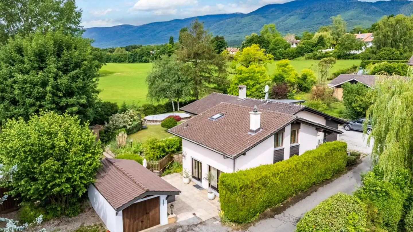 Row house for sale - 1270 Trélex