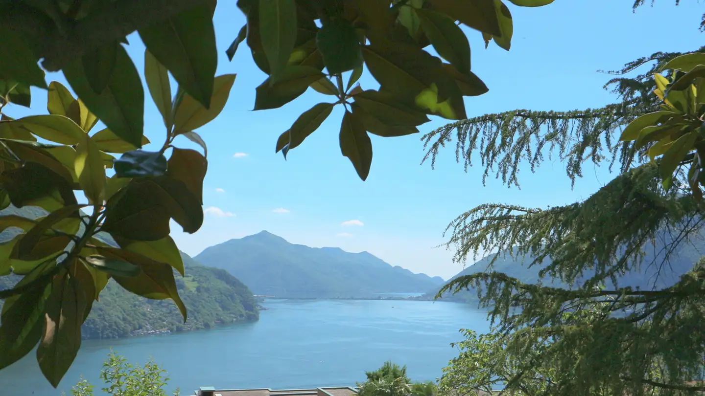 Constructible plot for sale - 6977 Ruvigliana