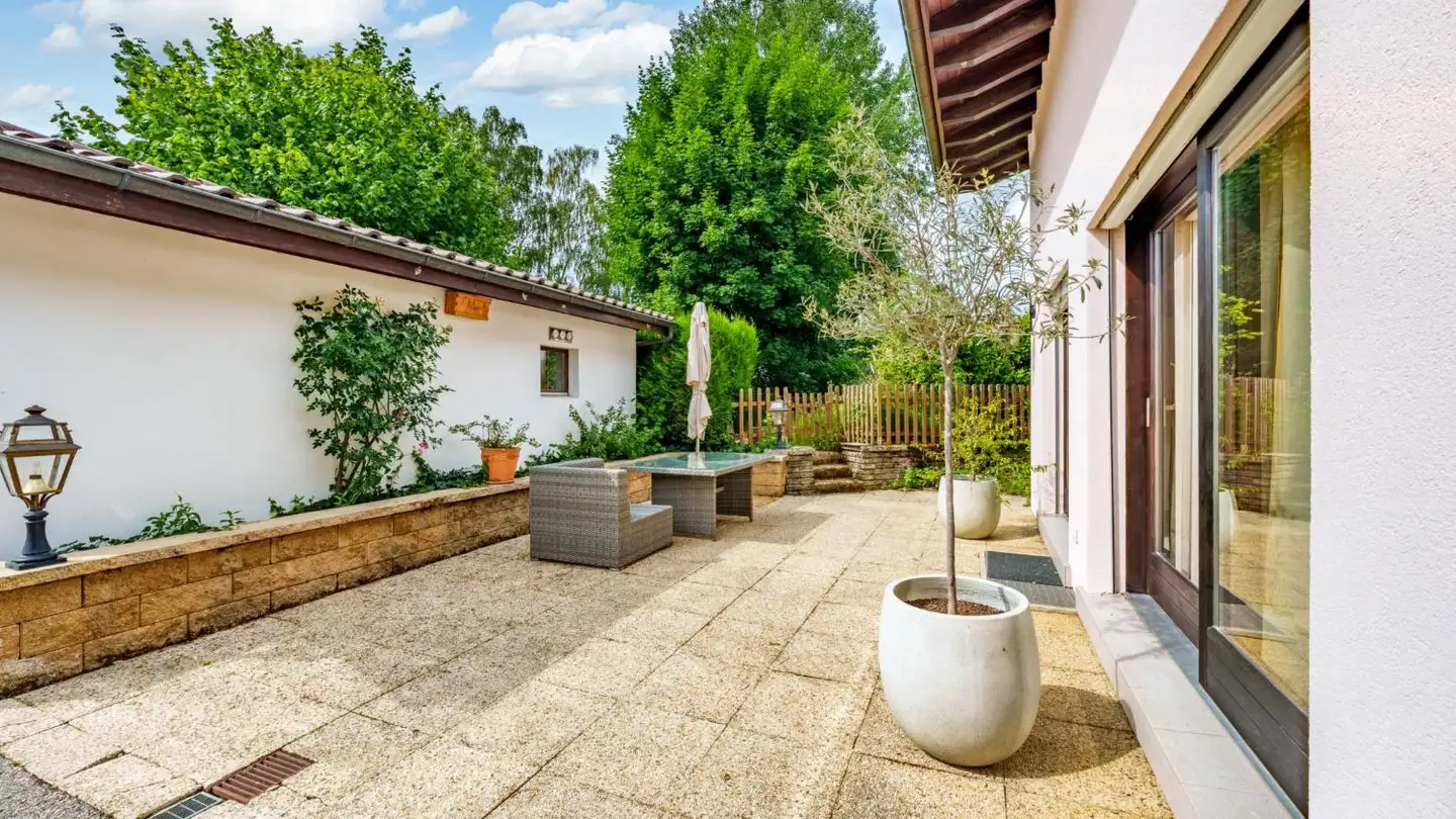 Row house for sale - 1270 Trélex - Photo 3