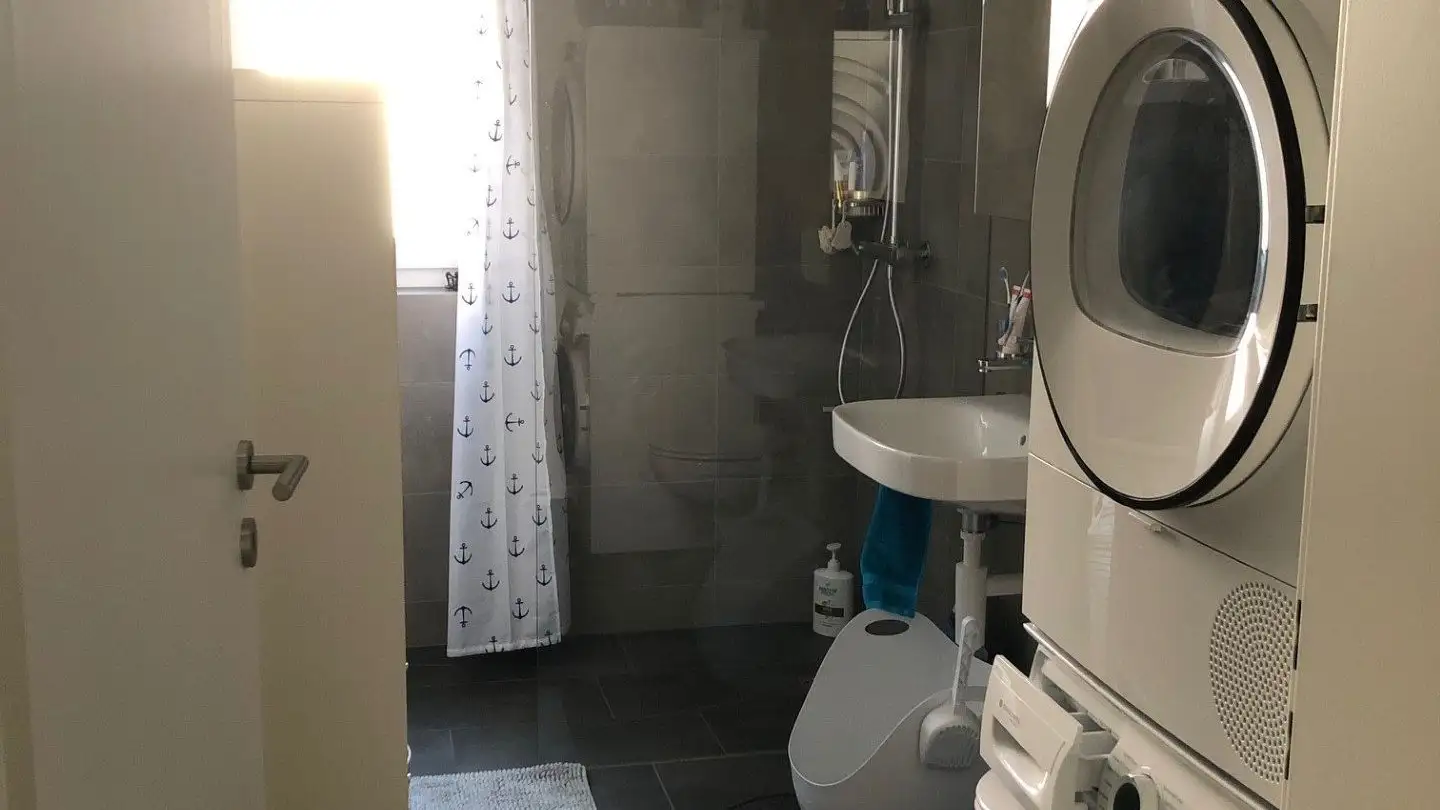 Apartment for rent - Garschels 13, 7408 Cazis - Photo 4