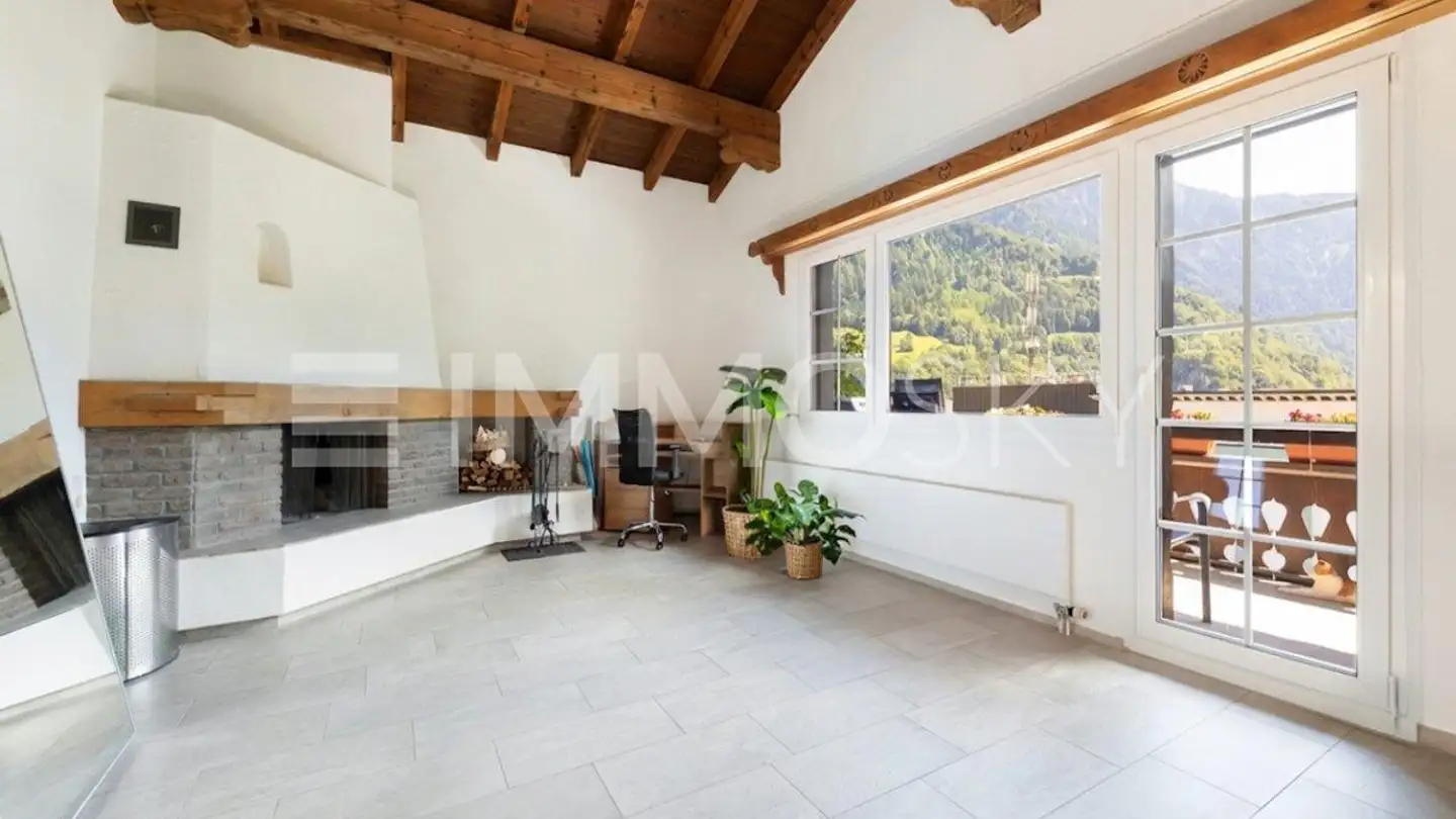 Attic flat for sale - 7317 Valens