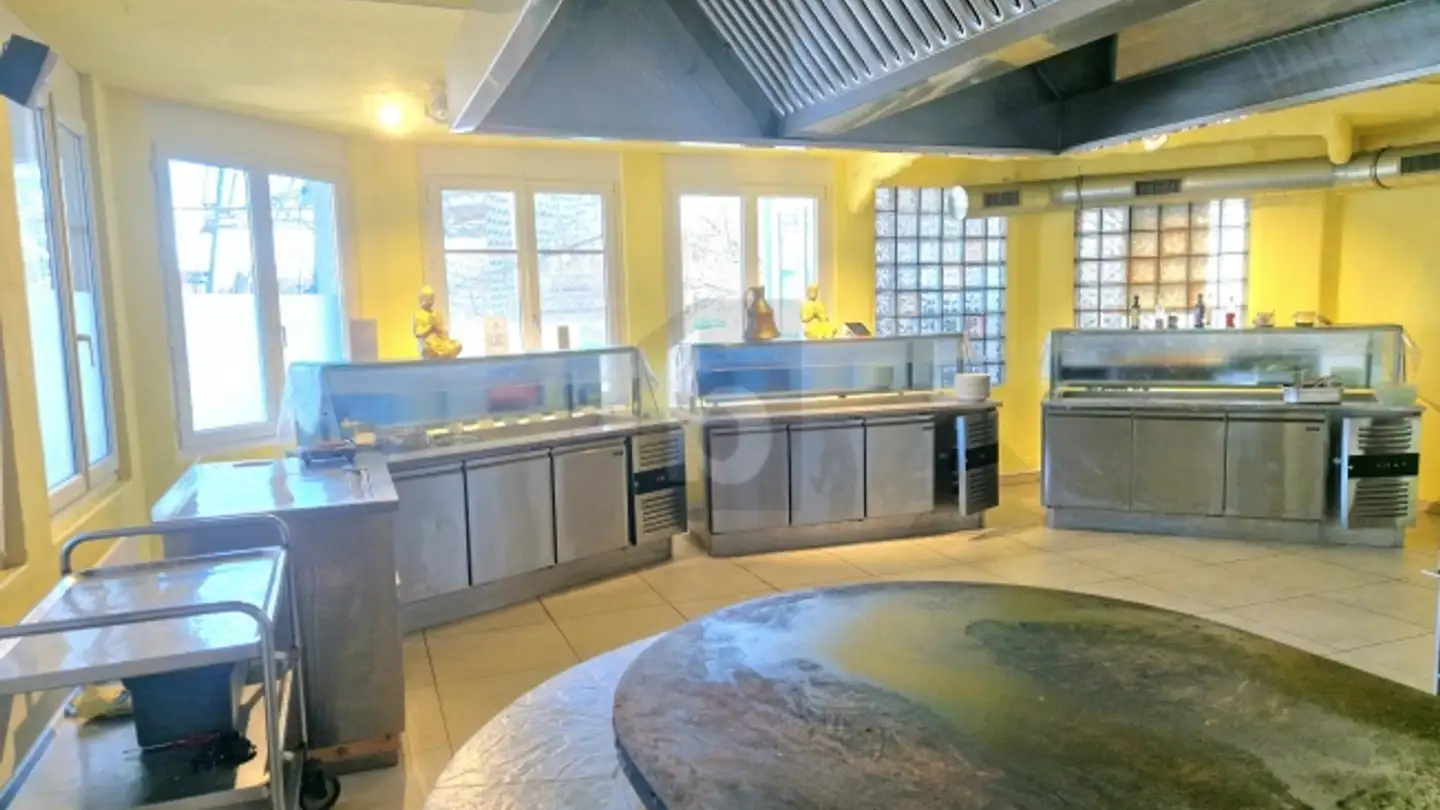 Mixed-use building for rent - 5734 Reinach AG - Photo 3