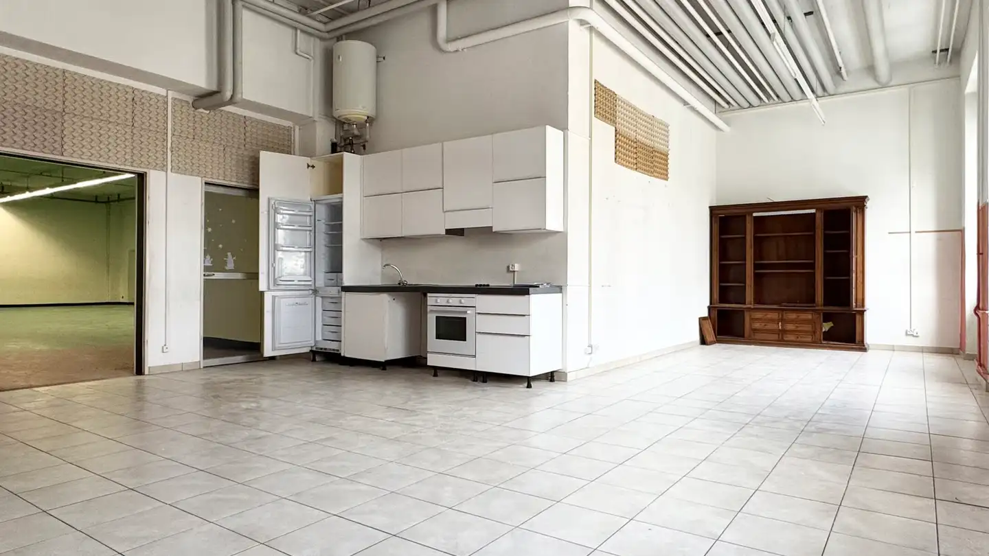 Gewerbe mieten - Via Dante Alighieri 10, 6830 Chiasso - Foto 4