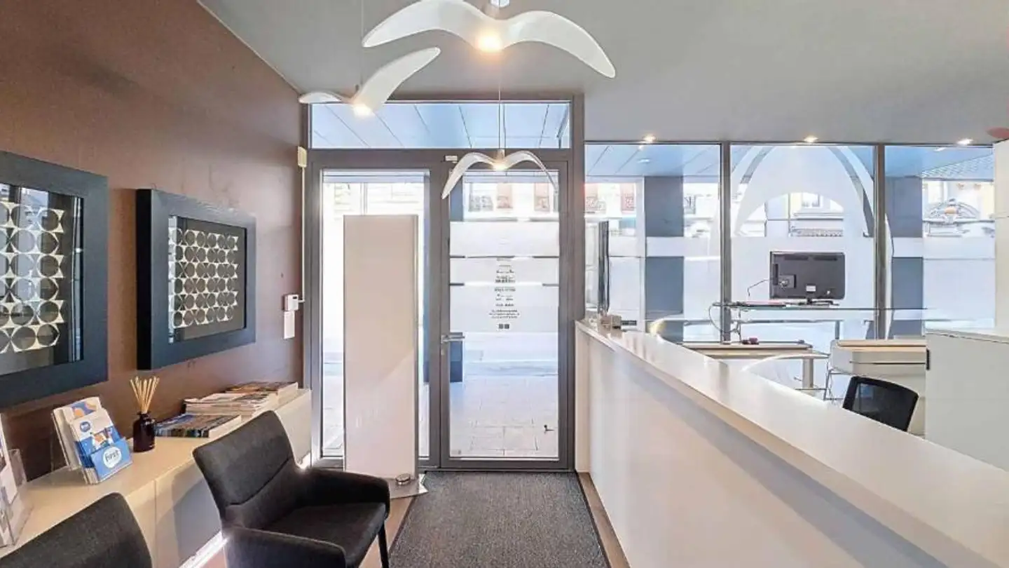 Office space for sale - 1820 Montreux - Photo 2