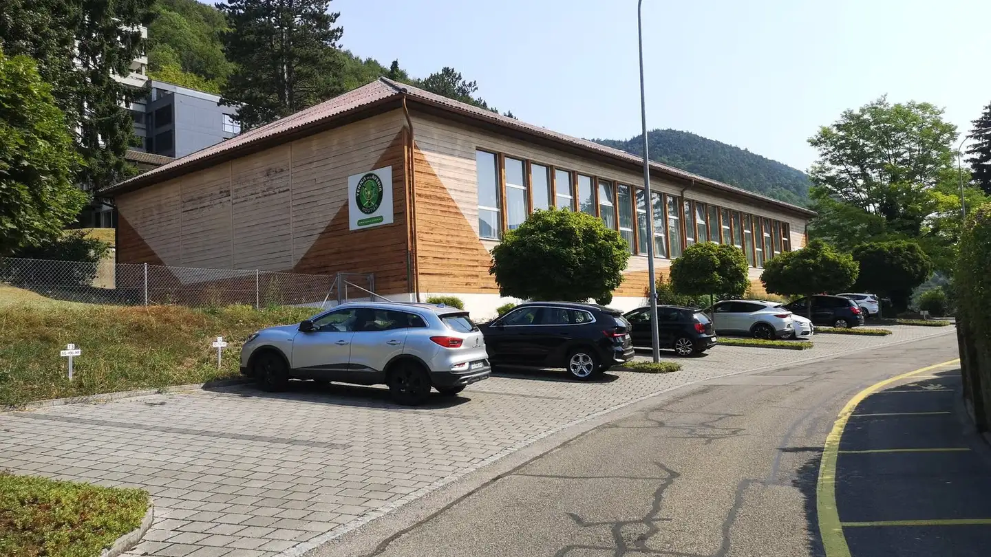 Shop for sale - Rue de l'Avenir 1, 2740 Moutier