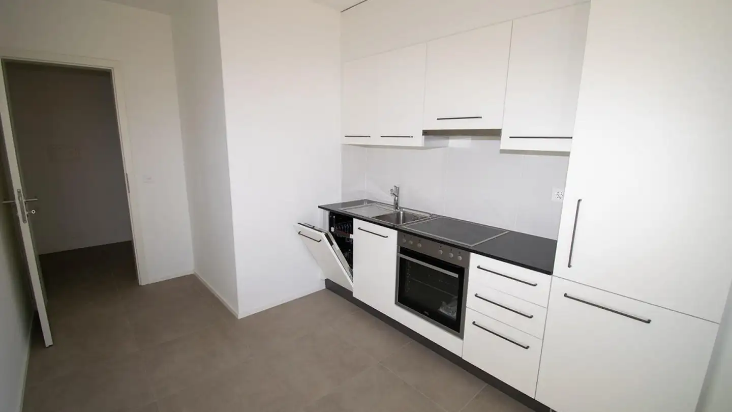 Appartement à louer - Via Generale Guisan 10, 6710 Biasca - Photo 2