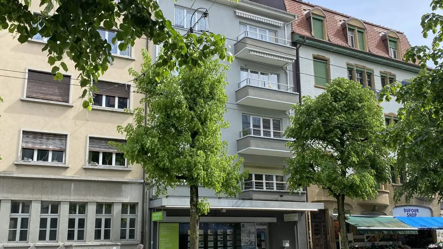 Residential building for sale - Rue Du Général-Dufour / General-Dufour-Strasse 32, 2502 Biel/Bienne