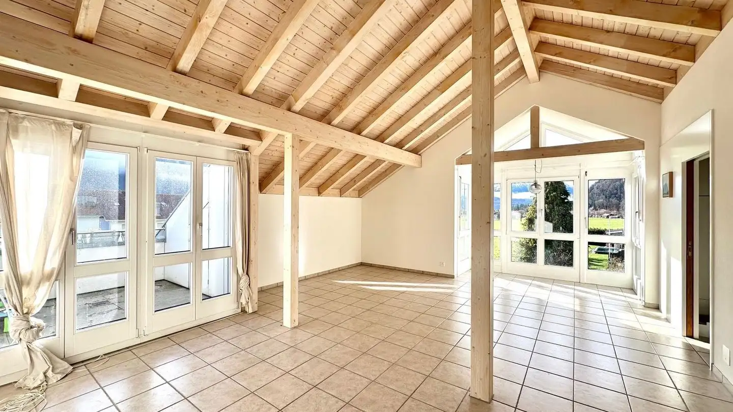 Attique à louer - Vorholzstrasse 52, 3800 Unterseen - Photo 2