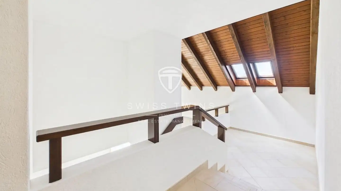 Maison en terrasse à louer - 8143 Stallikon - Photo 3