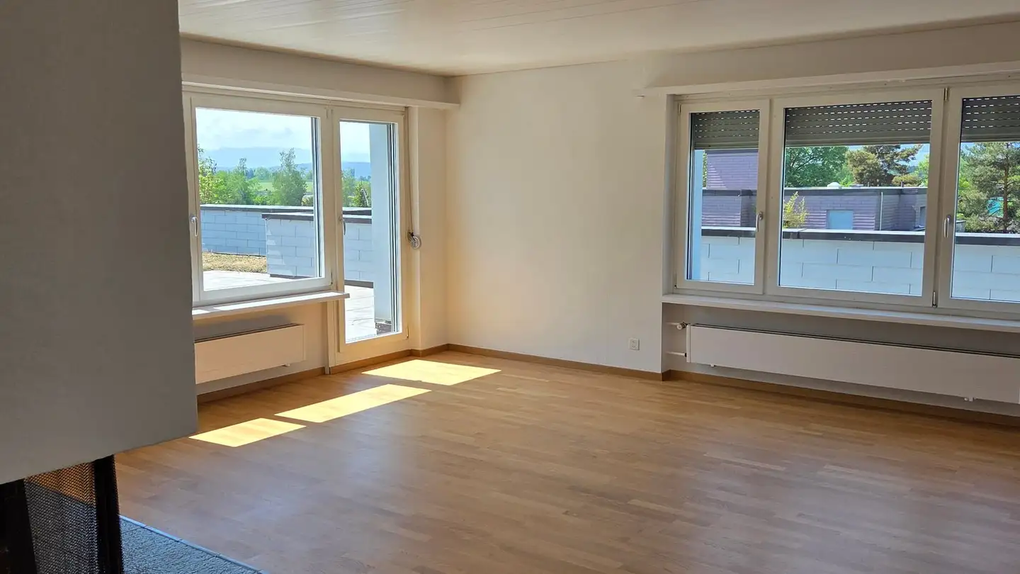 Attique à louer - Lambergstrasse 6, 8610 Uster - Photo 2