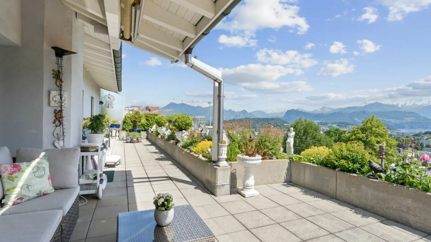 Terrassenwohnung kaufen - Ehrendingenstrasse 4b, 6010 Kriens