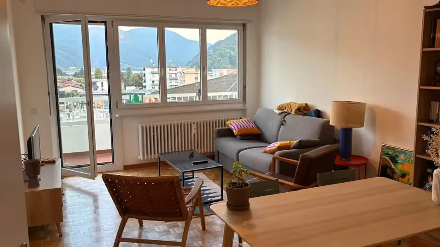 Wohnung mieten - Via Cantonale 56, 6987 Caslano - Foto 2