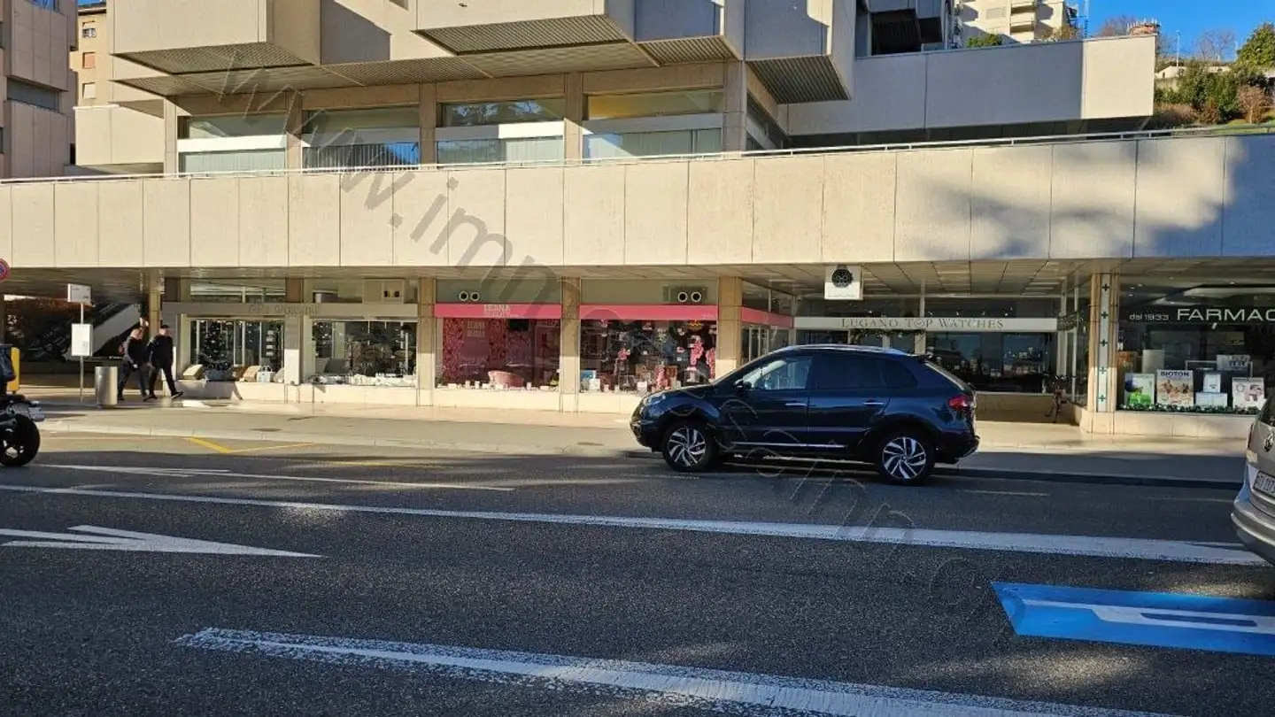 Grande magazzino in vendita - 6900 Lugano - Photo 3