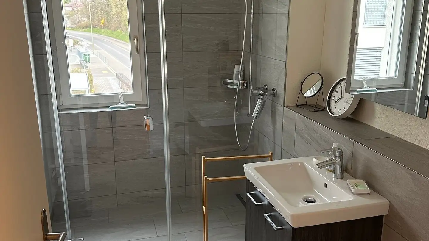 Semi-detached house for rent - Sellenbüren 16a, 8143 Stallikon - Photo 4