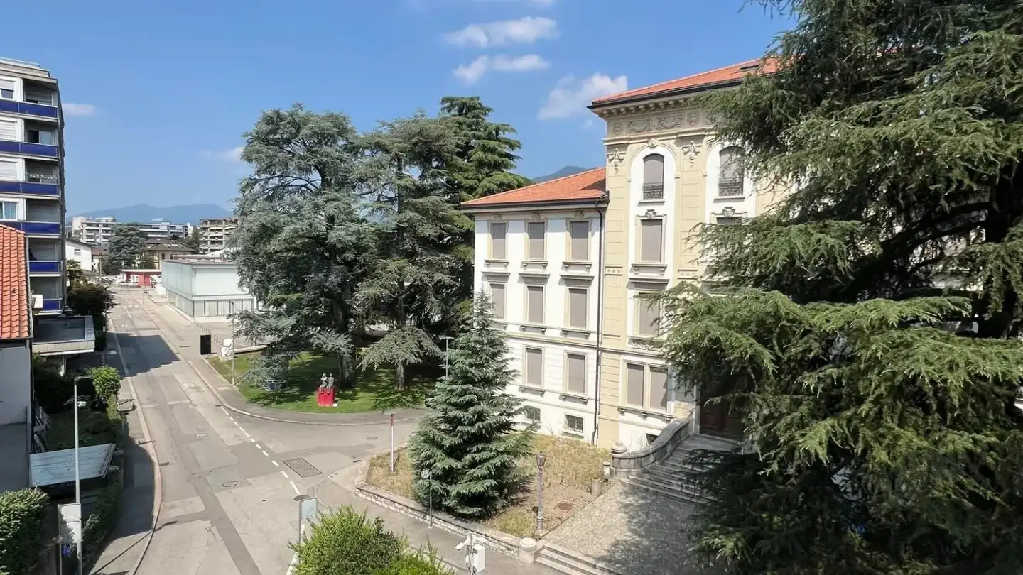 Appartement à louer - Via Vincenzo Vela 6, 6830 Chiasso