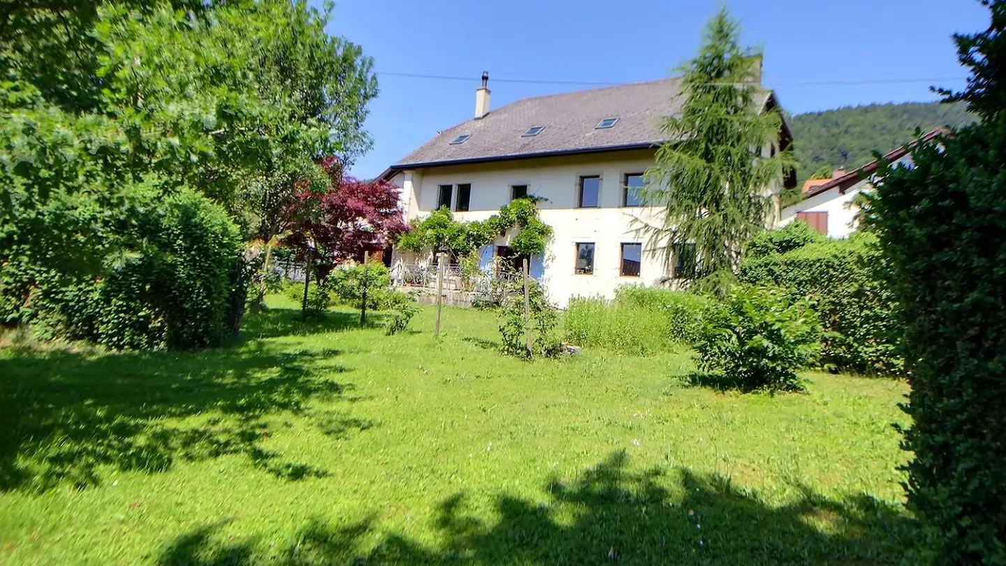 Row house for sale - 2516 Lamboing - Photo 3