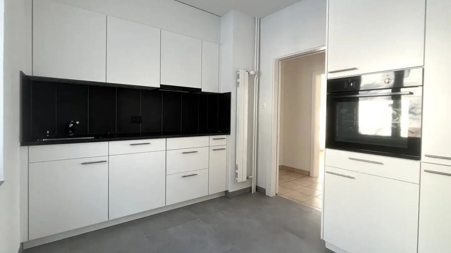 Wohnung mieten - Rue Paul-Charmillot 57, 2610 St-Imier - Foto 2