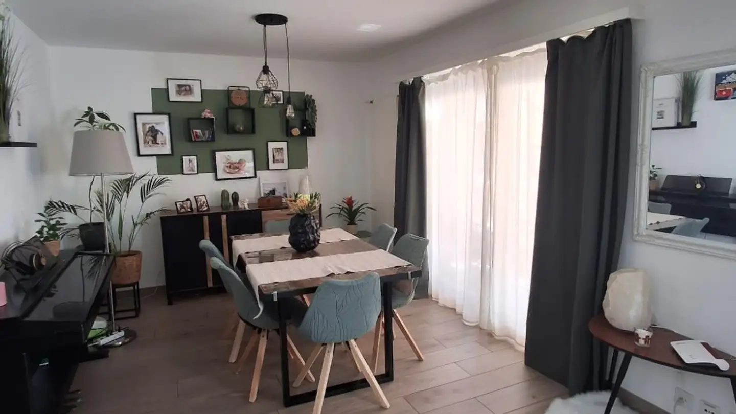 Apartment for rent - Viale Moesa 56, 6517 Arbedo - Photo 2