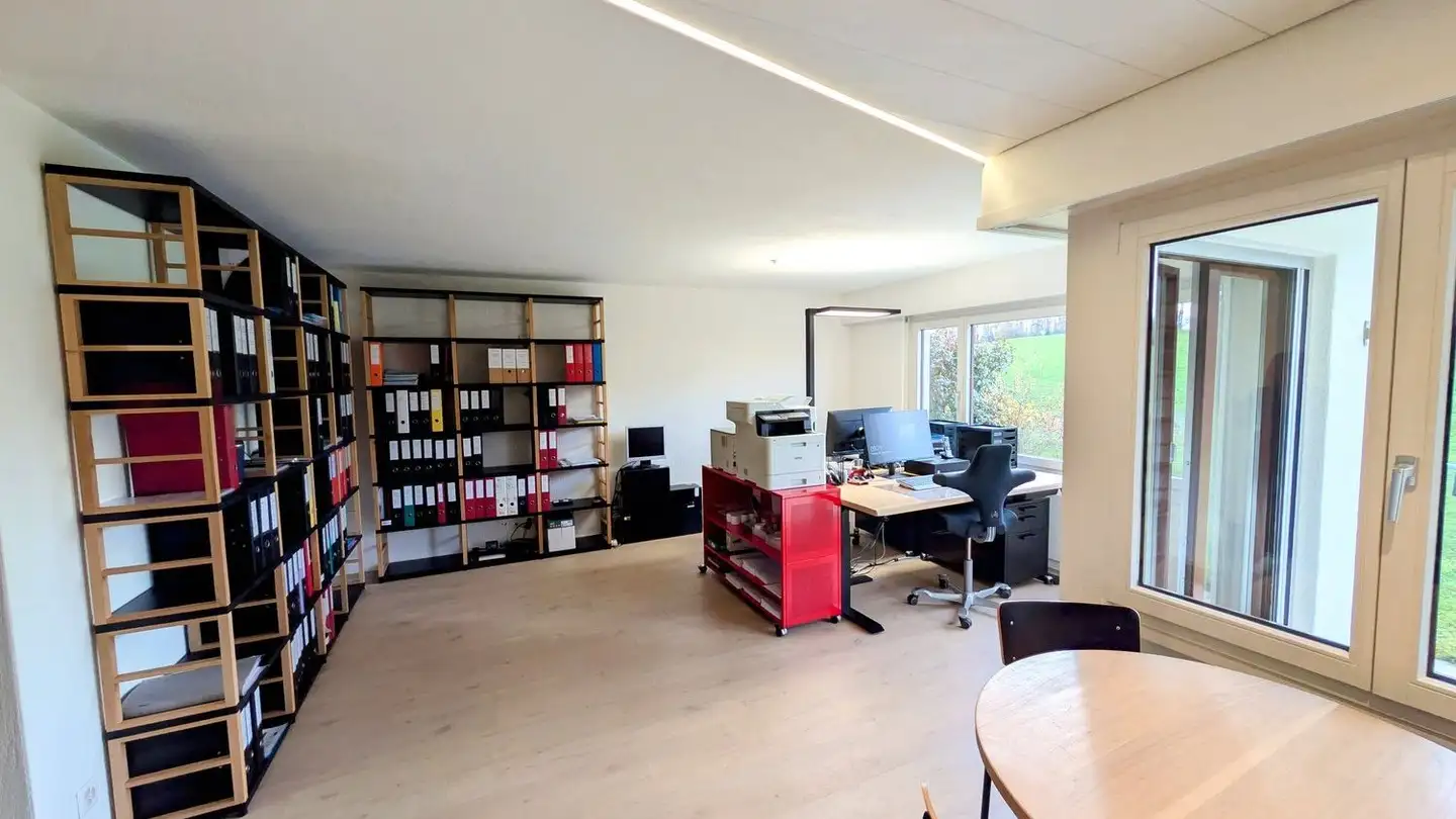 Spazio ufficio in affitto - Sunnematte 3, 8636 Wald ZH - Photo 2