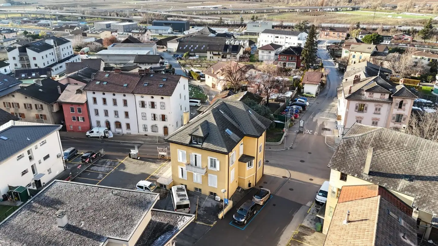 Edificio ad uso misto in vendita - 1908 Riddes - Foto 2