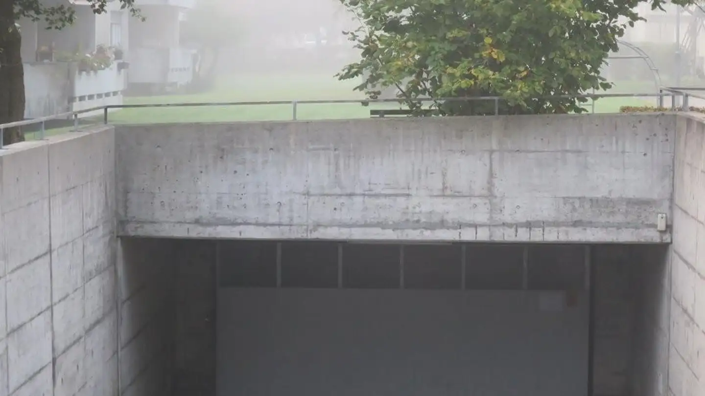 Tiefgaragenstellplatz mieten - Robinsonweg 52, 3006 Bern