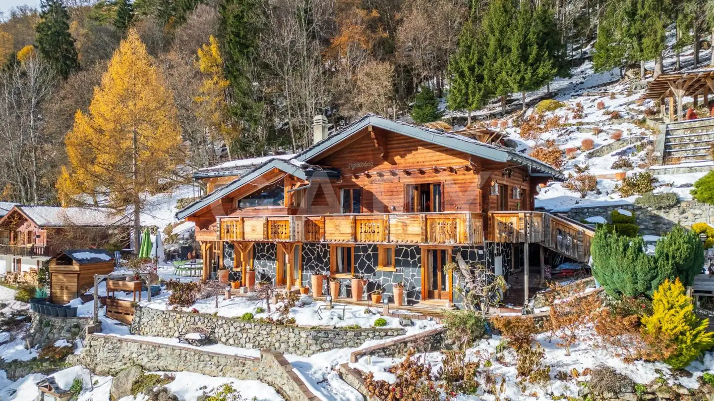 Chalet in vendita - 1922 Salvan