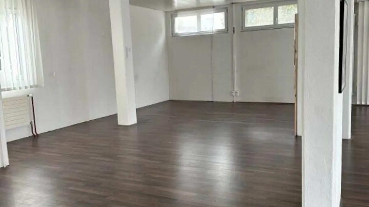 Gewerbe mieten - Flawilerstrasse, 9242 Oberuzwil - Foto 3