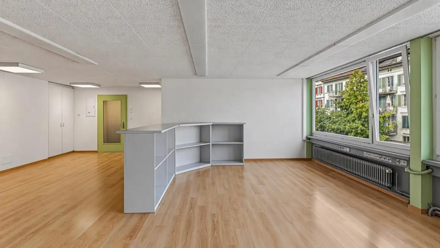 Commercial for rent - Untere Bahnhofstrasse 27, 8640 Rapperswil SG - Photo 3