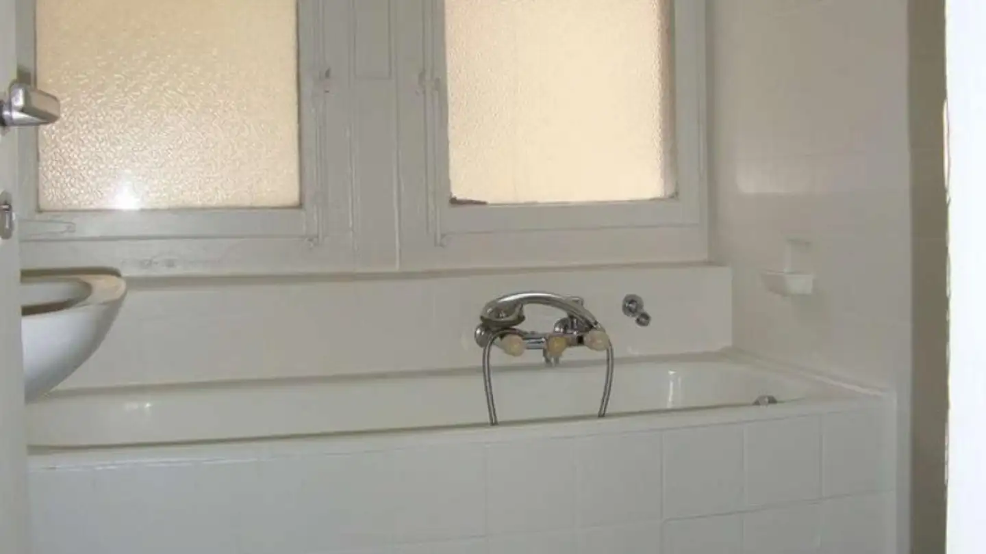 Apartment for rent - Place des Augustins 11, 1205 Genève - Photo 3
