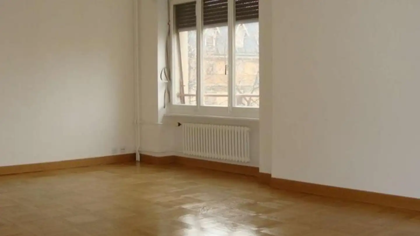 Apartment for rent - Place des Augustins 11, 1205 Genève - Photo 2