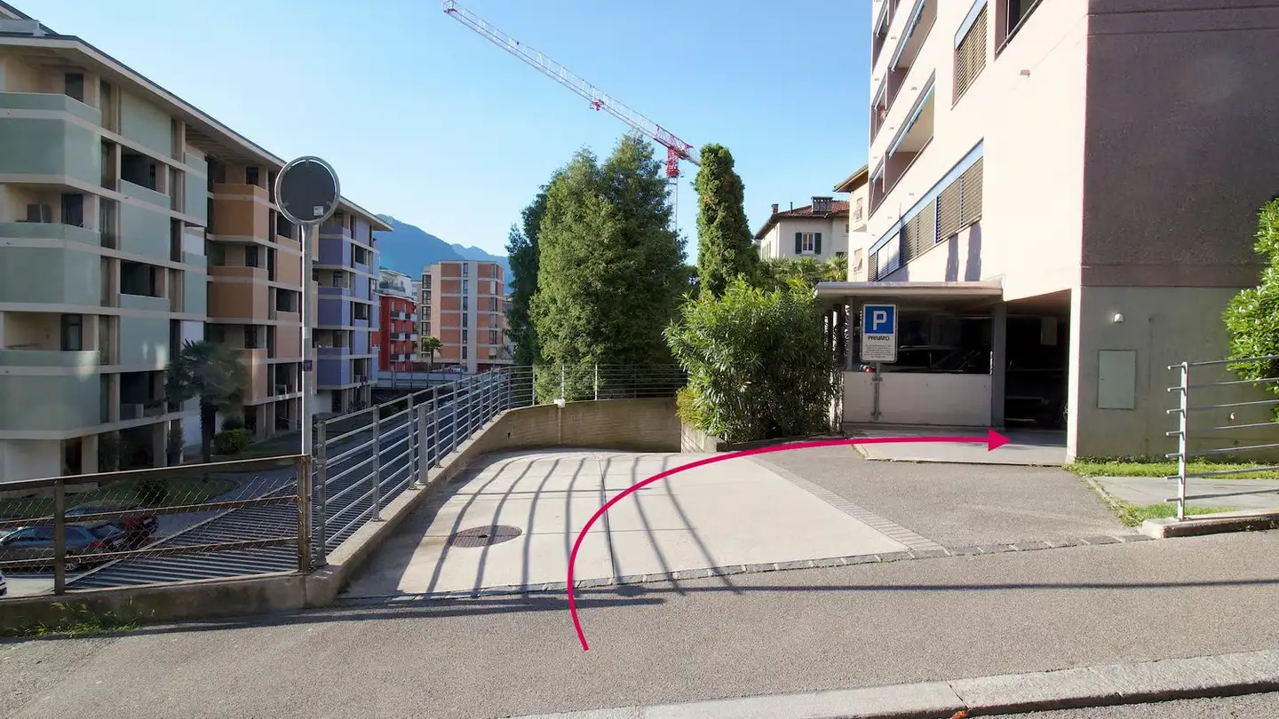 Parcheggio coperto in affitto - Via Besso 66, 6900 Massagno