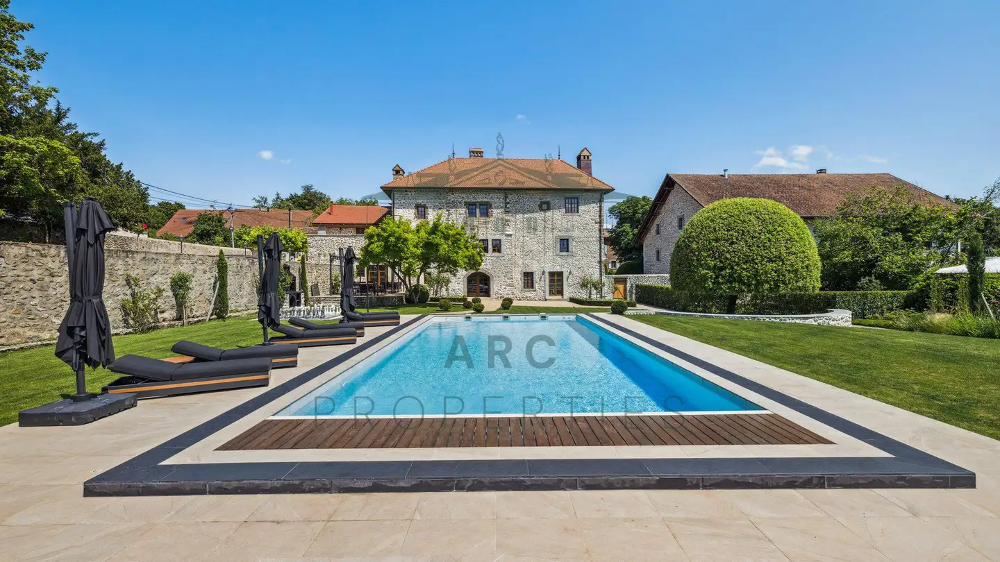 Château à vendre - 1286 Soral