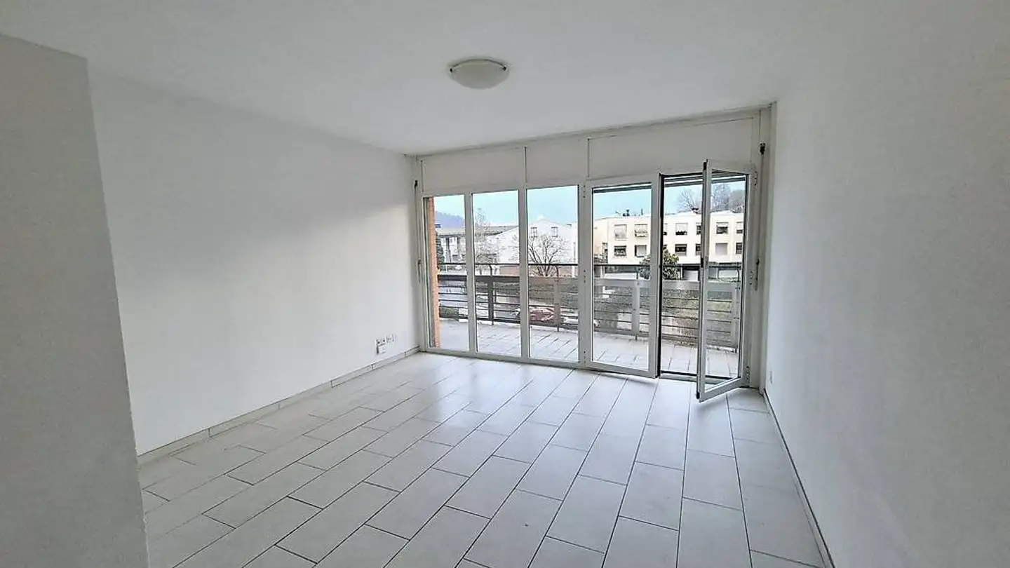 Appartement à louer - 6828 Balerna - Photo 2