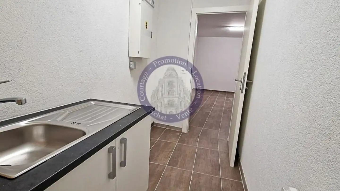 Negozio con vetrina in affitto - Route De Gryon 3, 1880 Bex - Photo 3