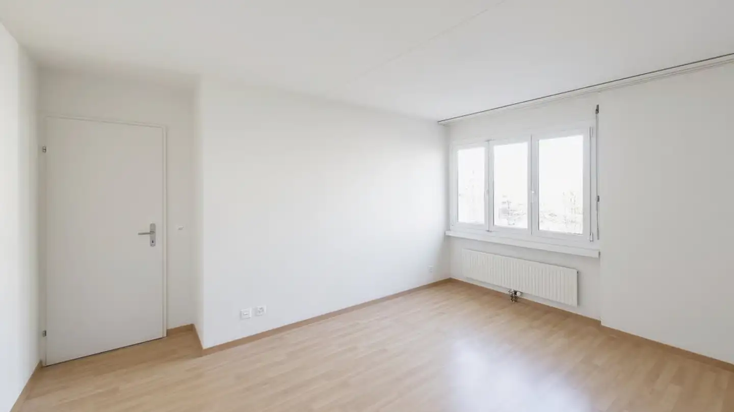Apartment for rent - Lindenstrasse 38, 8155 Niederhasli - Photo 3