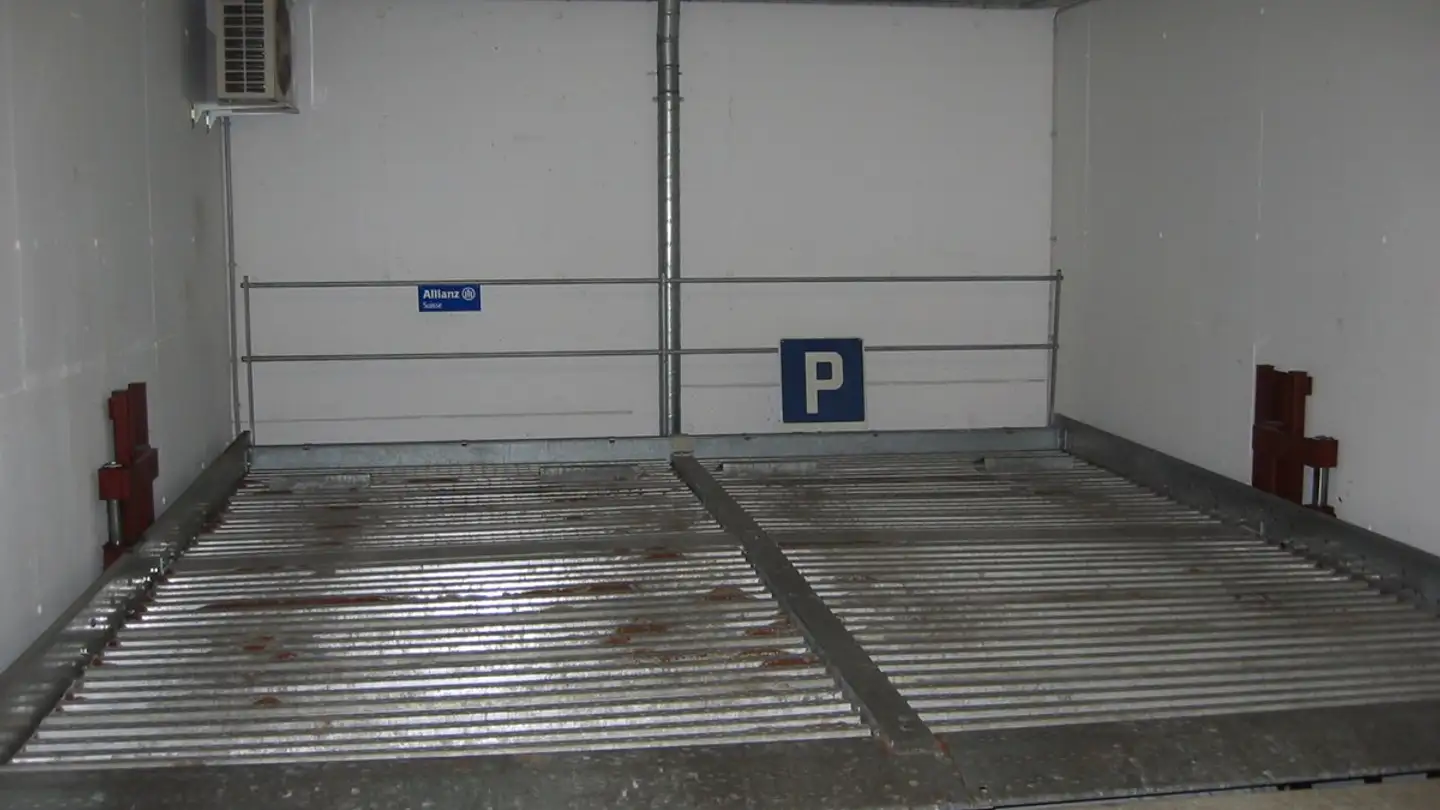 Underground parking space for rent - Aarauerstrasse 25, 5603 Staufen