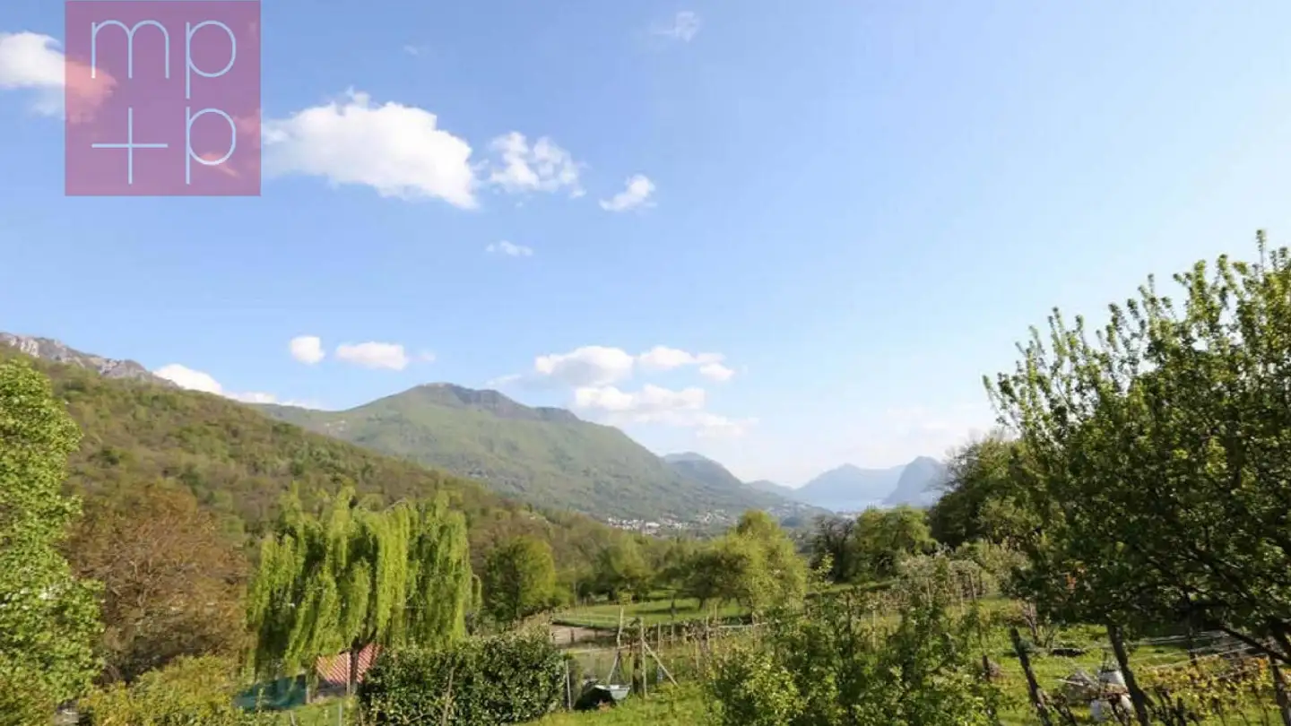 Terrain constructible à vendre - 6956 Lopagno