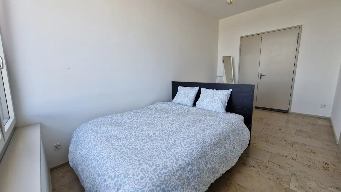 Single room for rent - Hohlstrasse 510, 8048 Zürich