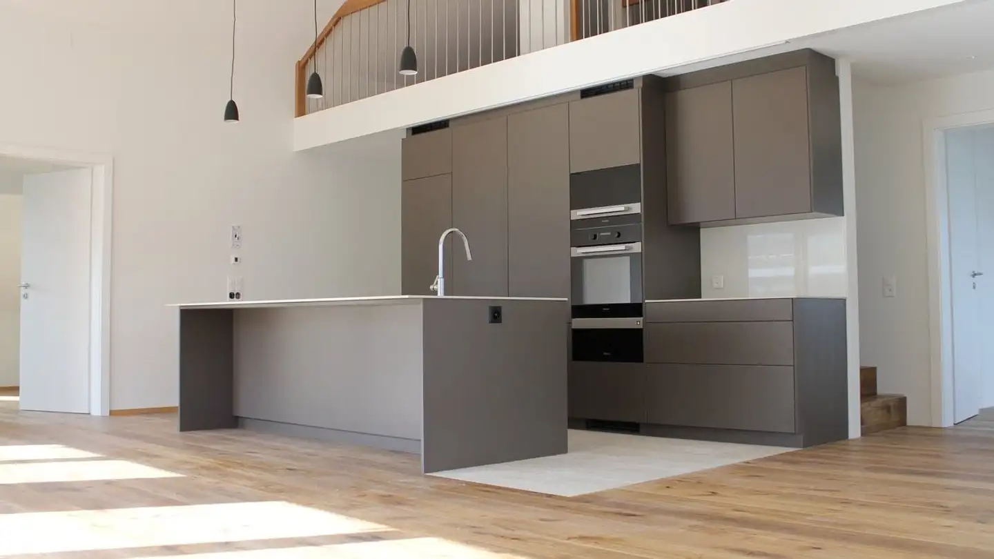 Attique à louer - Etzelstrasse 5, 8832 Wollerau