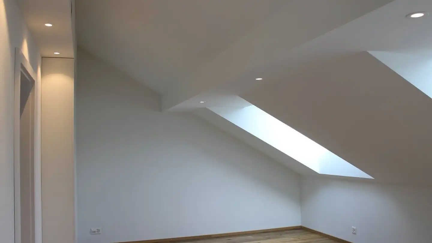 Dachgeschosswohnung mieten - Etzelstrasse 5, 8832 Wollerau - Foto 4