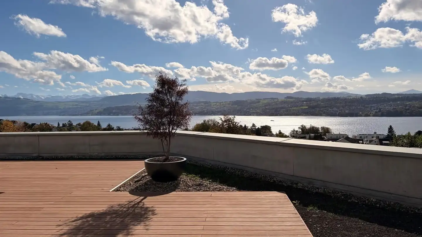 Penthouse for rent - Gruebstrasse 93, 8706 Meilen