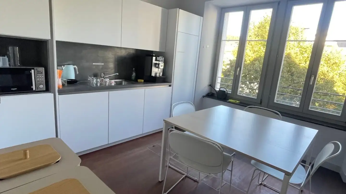 Spazio ufficio in affitto - Rue Jacob-Brandt 43, 2300 La Chaux-de-Fonds