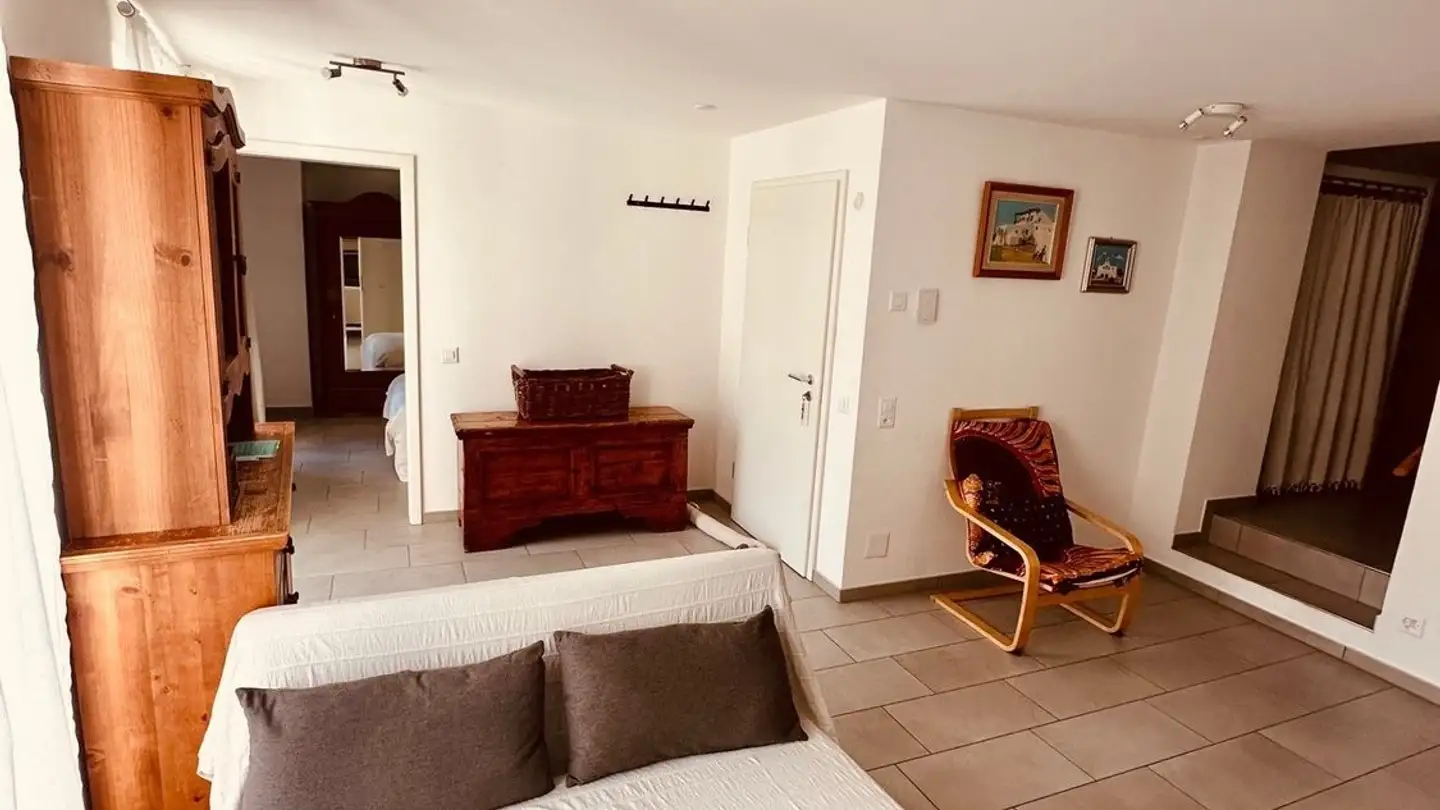 Appartement à louer - 6714 Semione