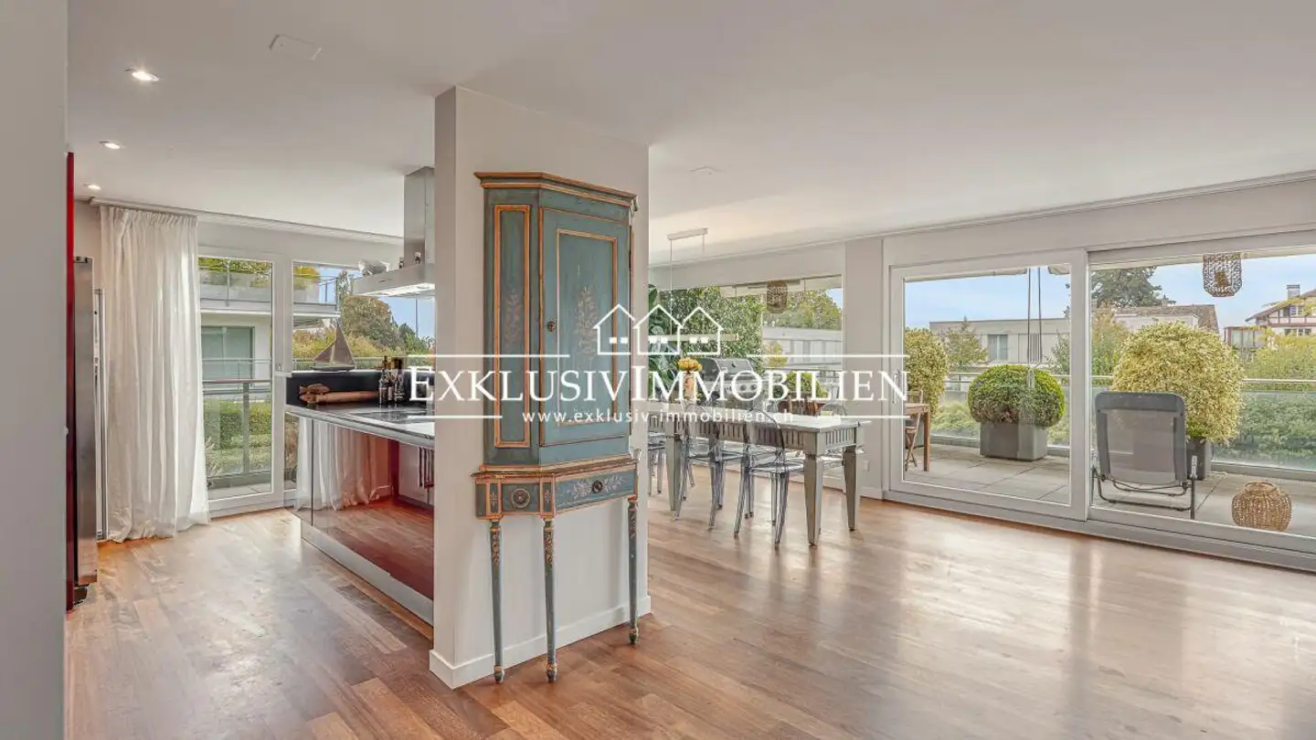 Appartamento in vendita - 8713 Uerikon